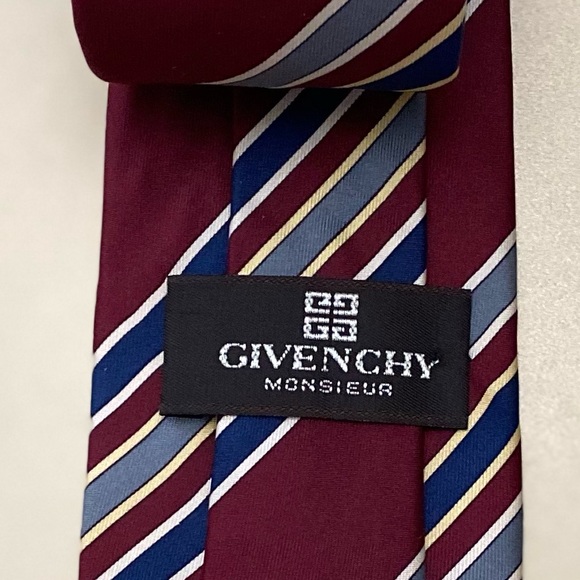 Givenchy silk tie - Picture 8 of 8